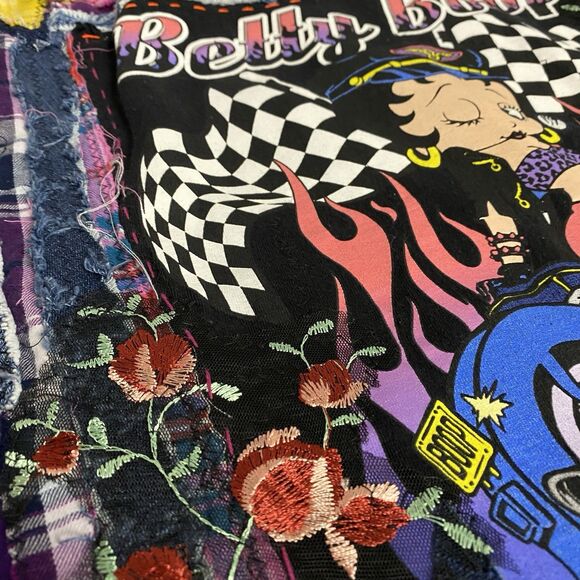 Upcycled Flannel Shirt Shacket Womens 1X Boop Motorcycle Grunge Patchwork Art - Picture 12 of 16
